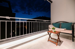 Kailani Luxury Apartment With a Sunny Balcony Overlooking Central Zadar & Rooms